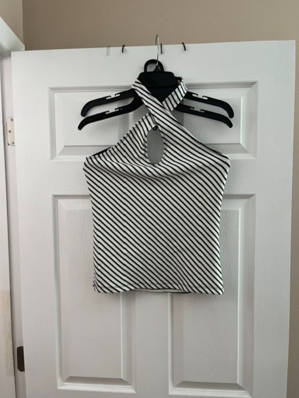 Maeve Anthropologie Twist-Front Halter Top Size S